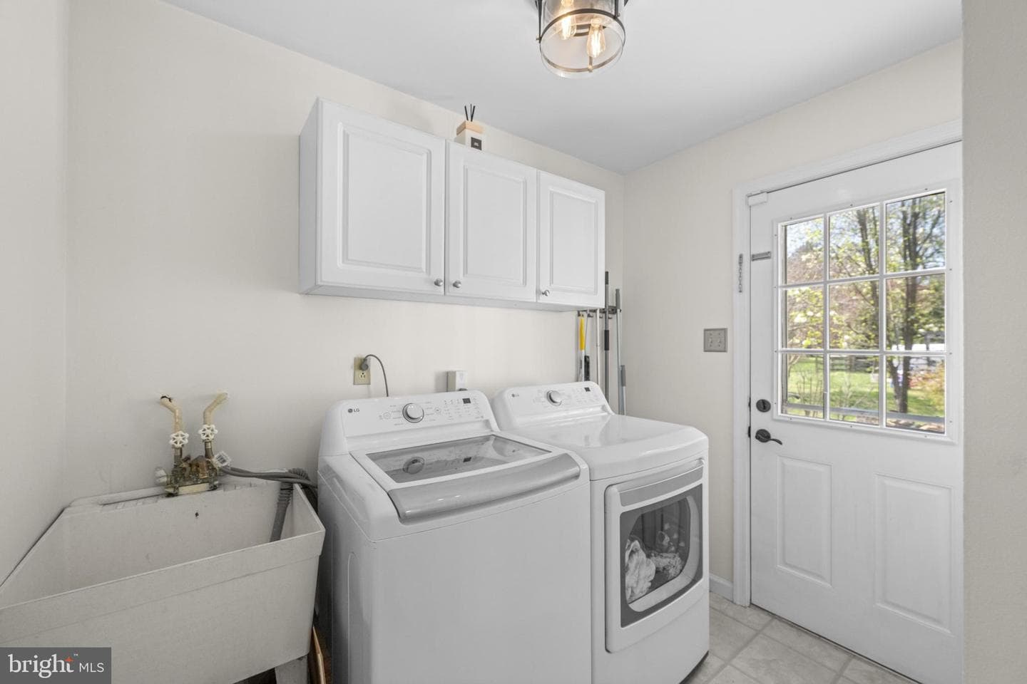 174 Coldstream Drive photo 16