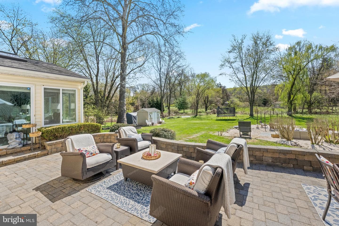 174 Coldstream Drive photo 35