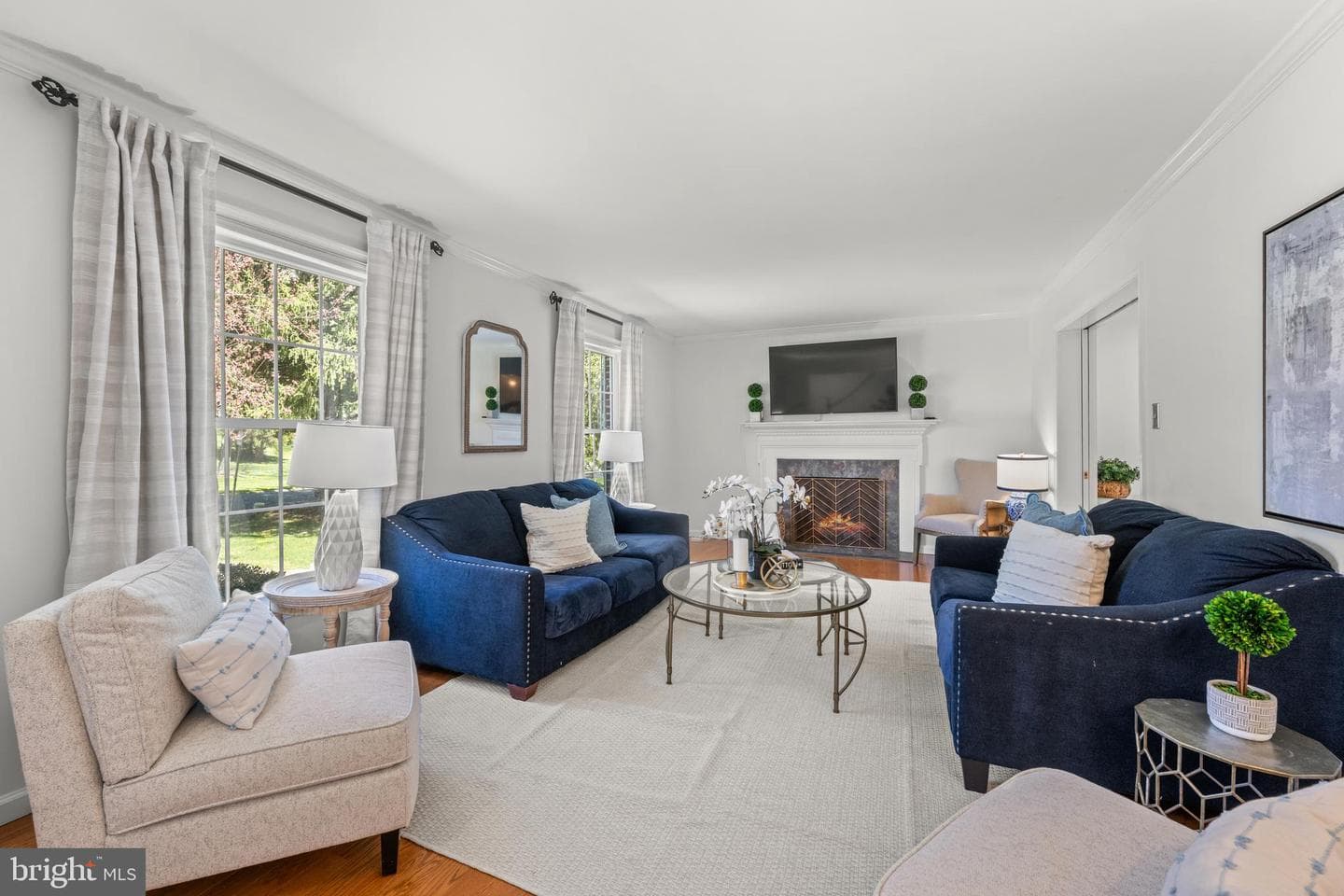 174 Coldstream Drive photo 4