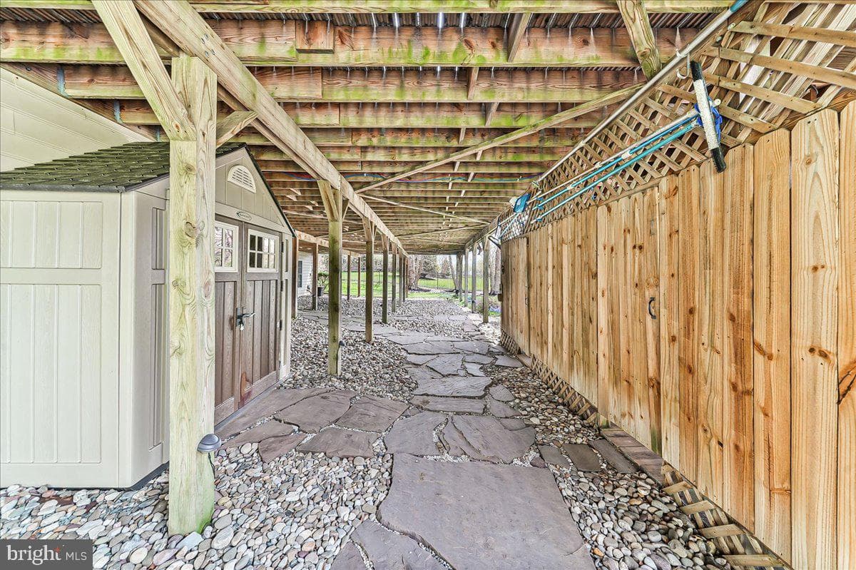 26 Saddlebrook Lane photo 57