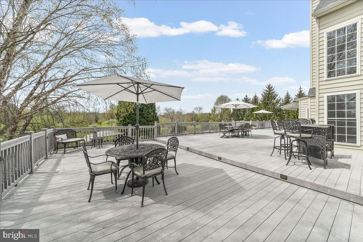 26 Saddlebrook Lane photo 66