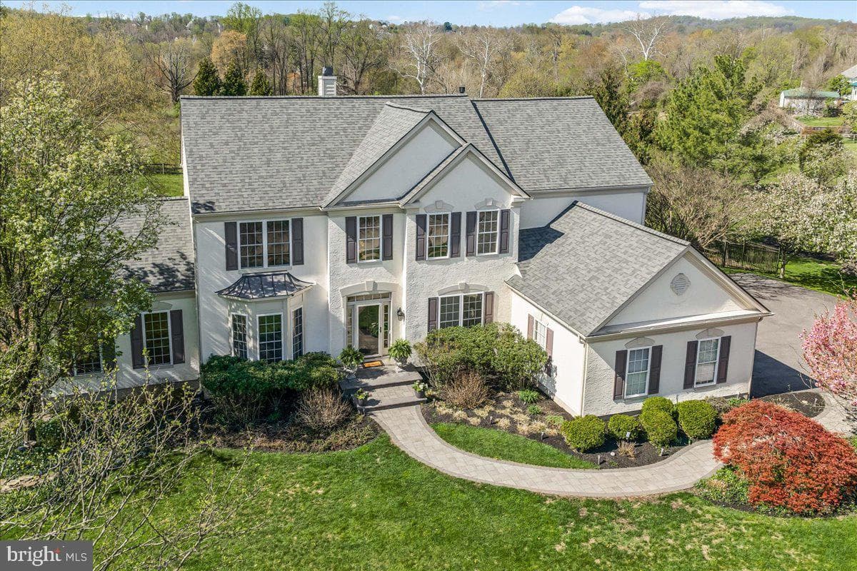 26 Saddlebrook Lane photo 79