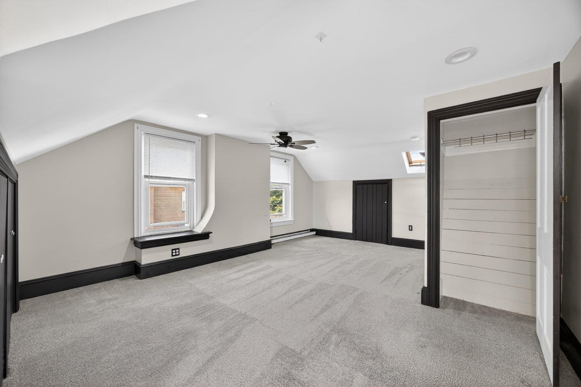 321 Walnut Street photo 24