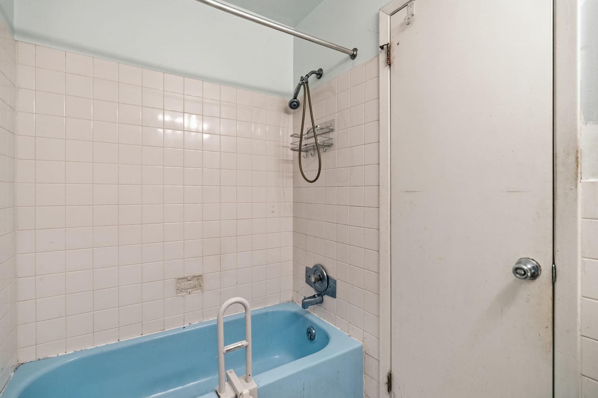 262 Carlyn Court photo 22