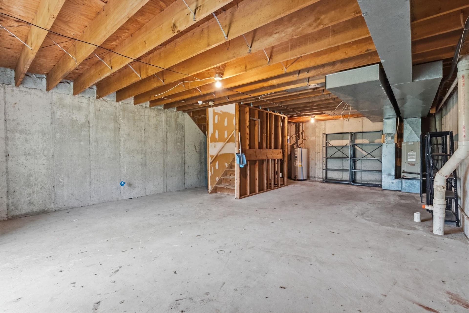 262 Carlyn Court photo 31