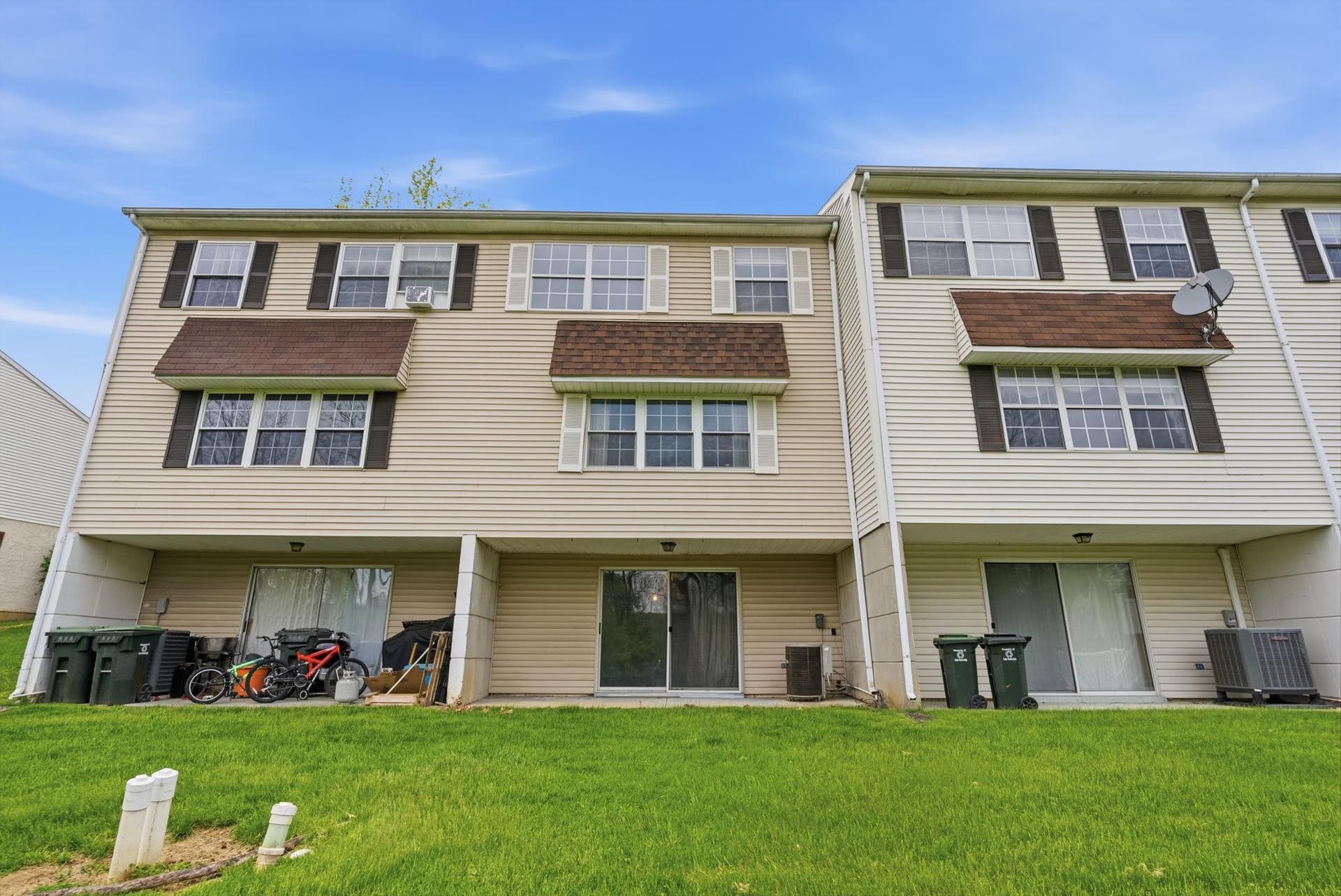 262 Carlyn Court photo 33
