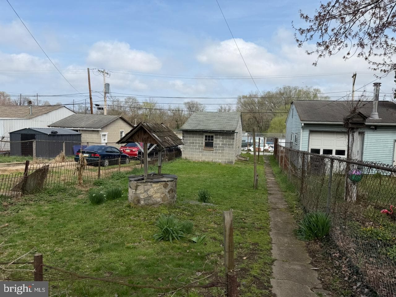 131 Bradford Avenue photo 29