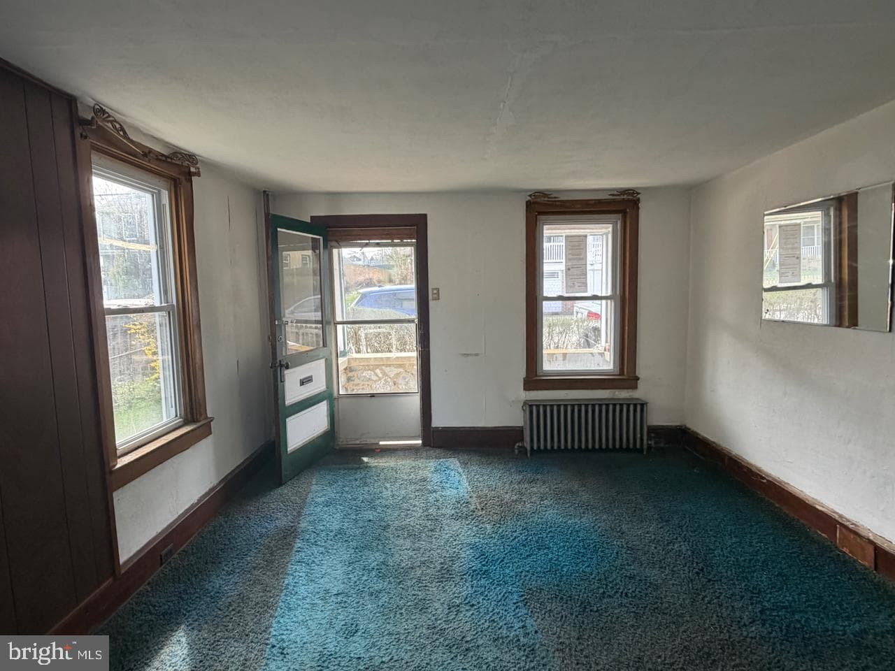 131 Bradford Avenue photo 4