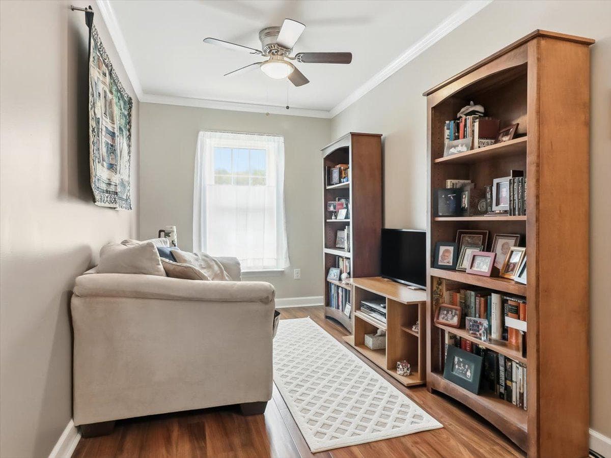 54 Saddler Drive photo 17