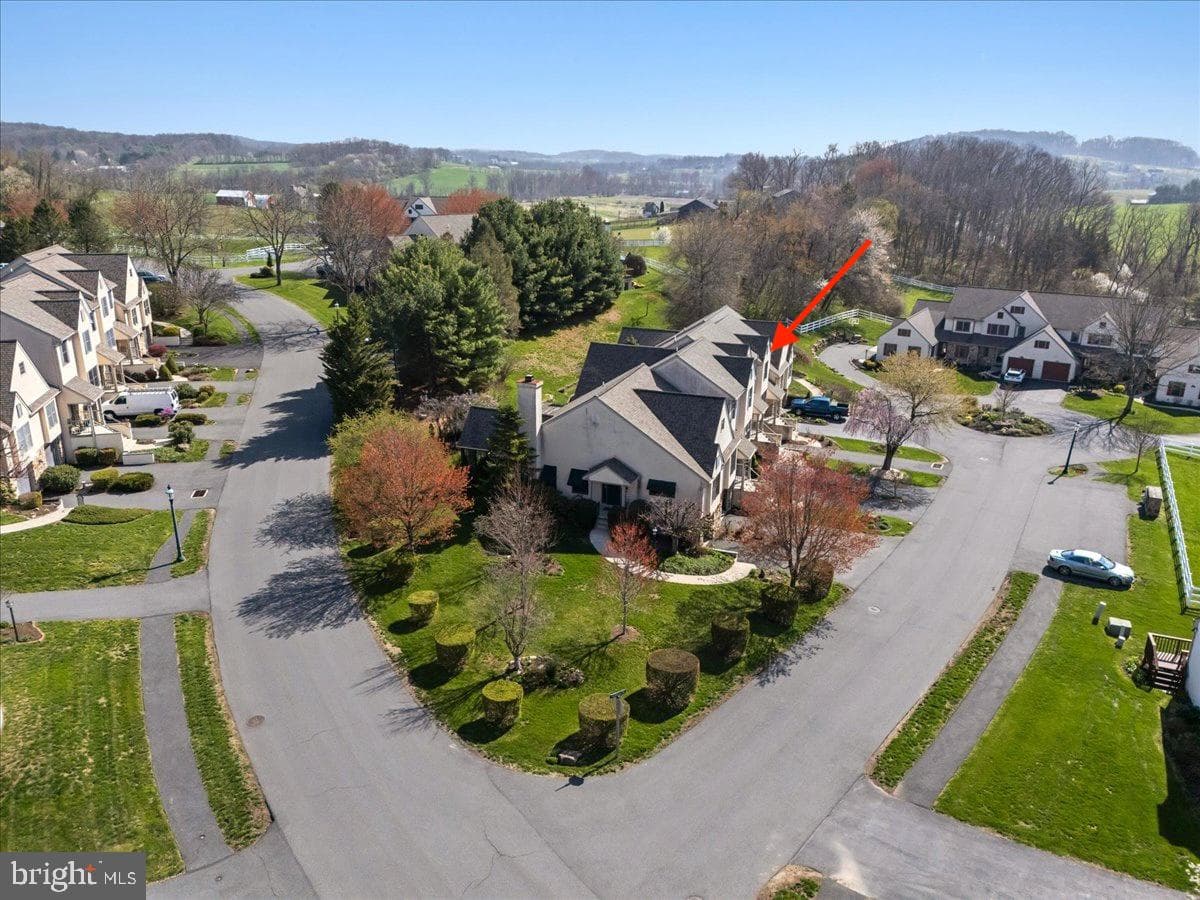 54 Saddler Drive photo 29