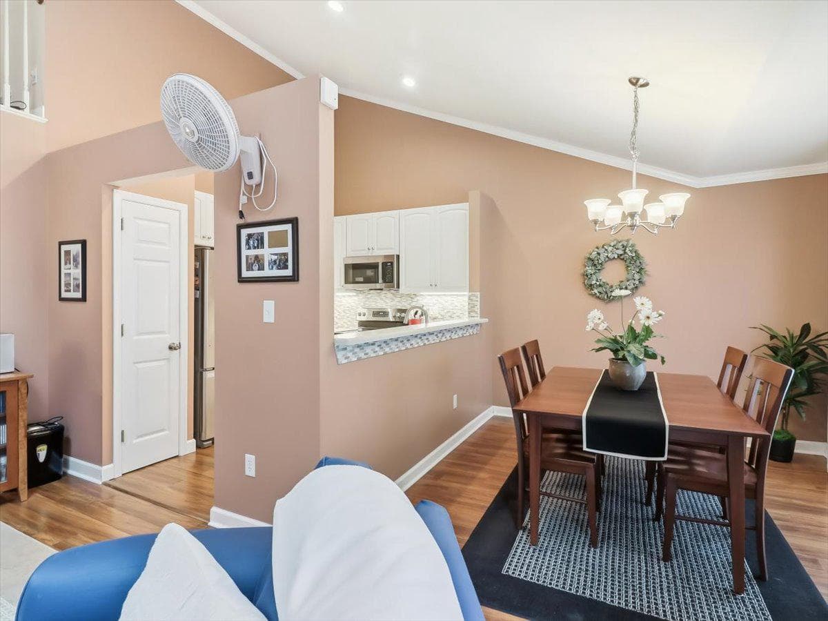 54 Saddler Drive photo 6