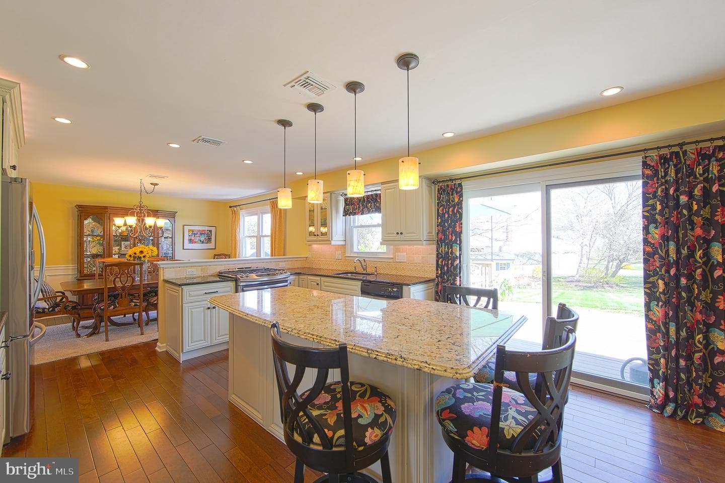 60 Dogwood Drive photo 15