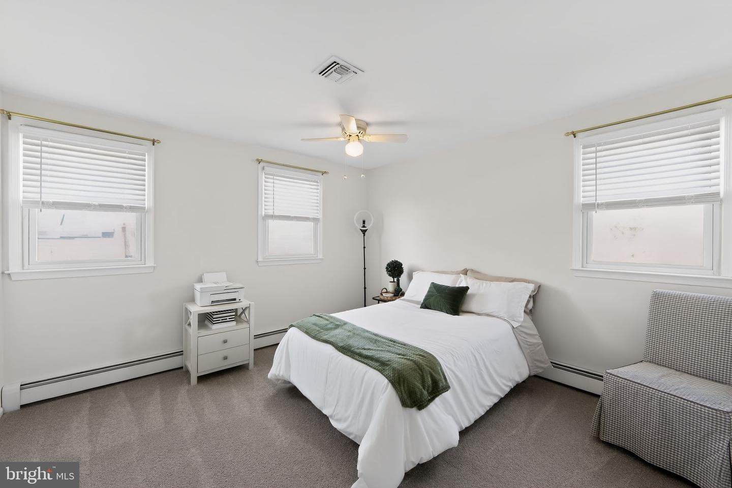60 Dogwood Drive photo 29