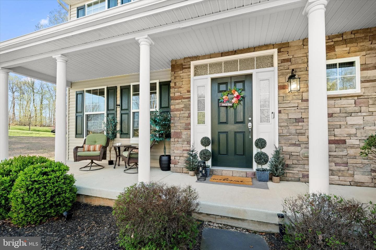 400 Buttonwood Lane photo 2