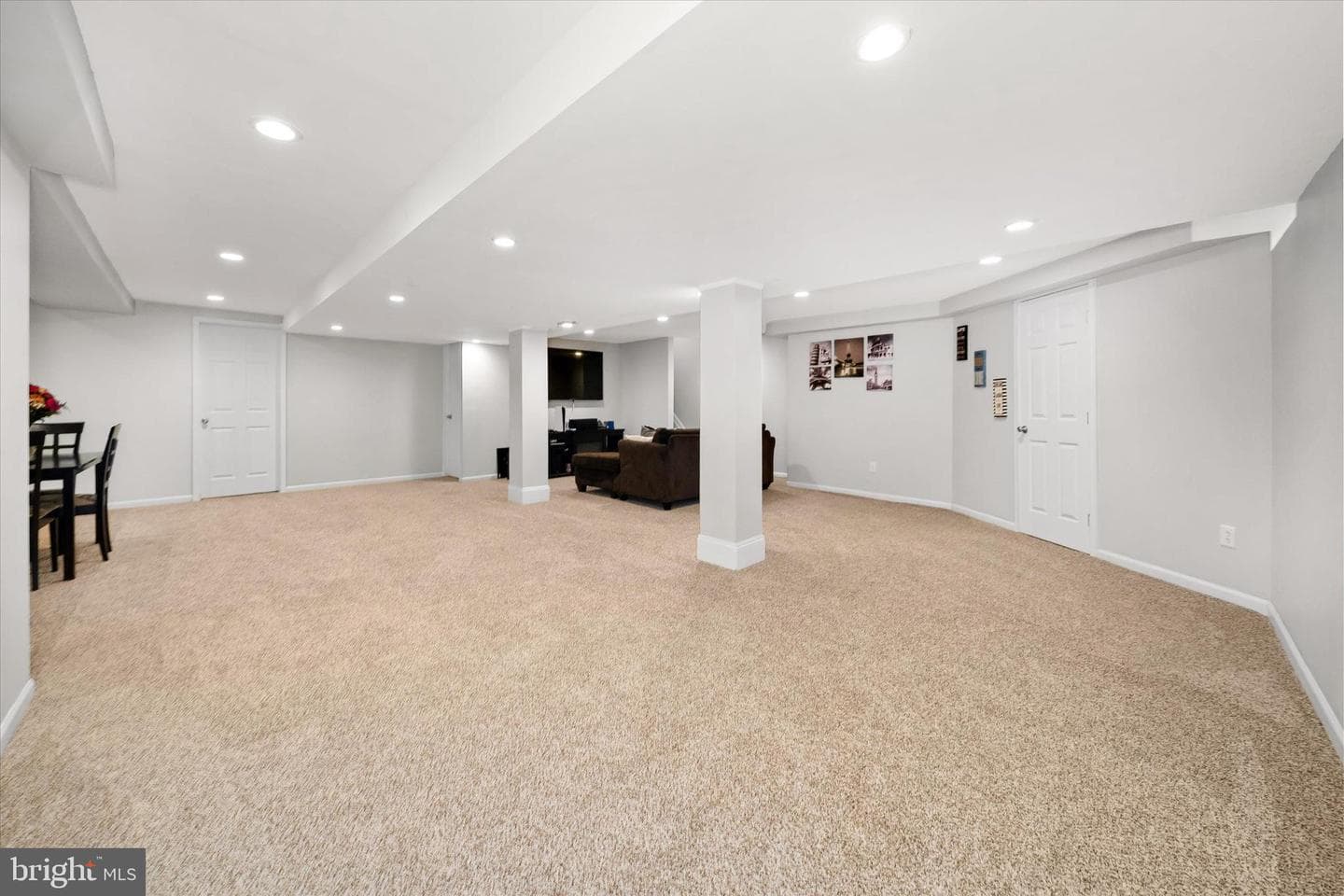 400 Buttonwood Lane photo 34