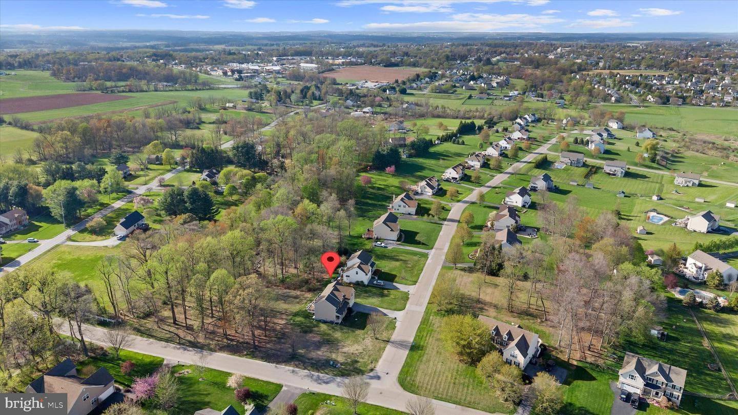 400 Buttonwood Lane photo 41