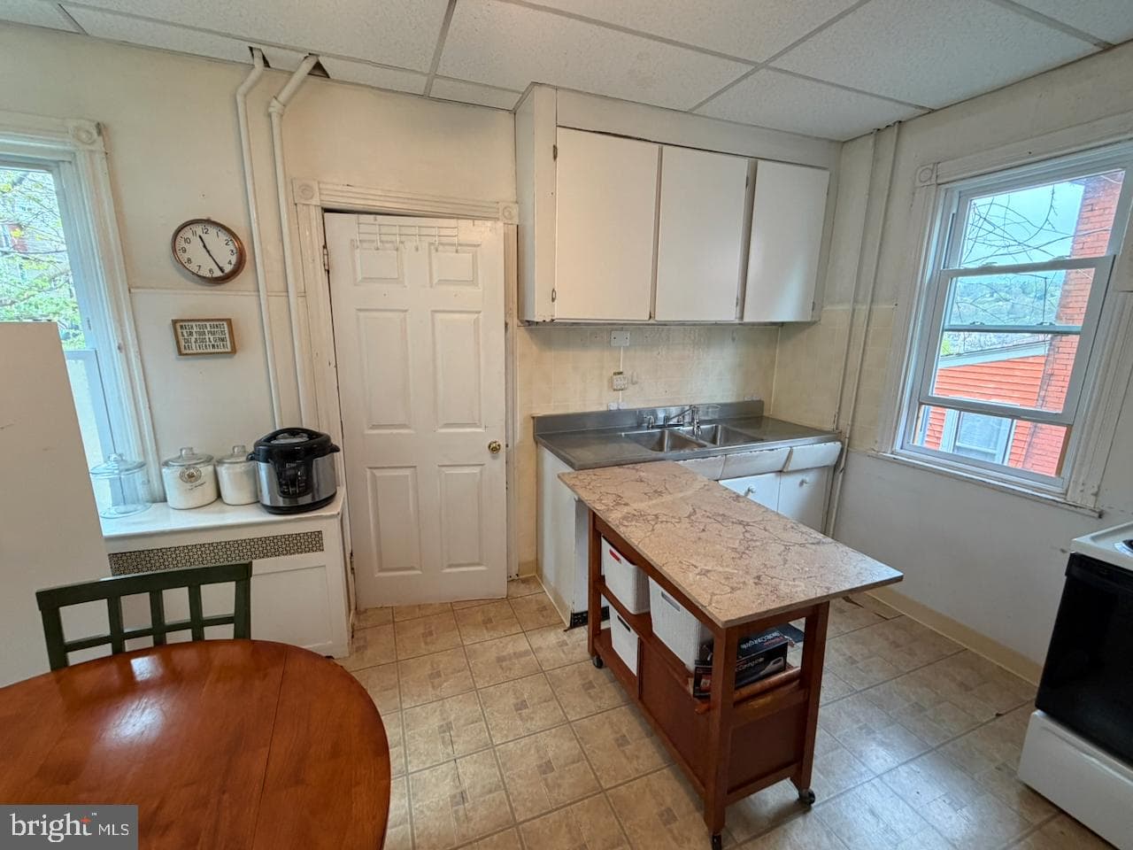 146 S 5th Avenue photo 15
