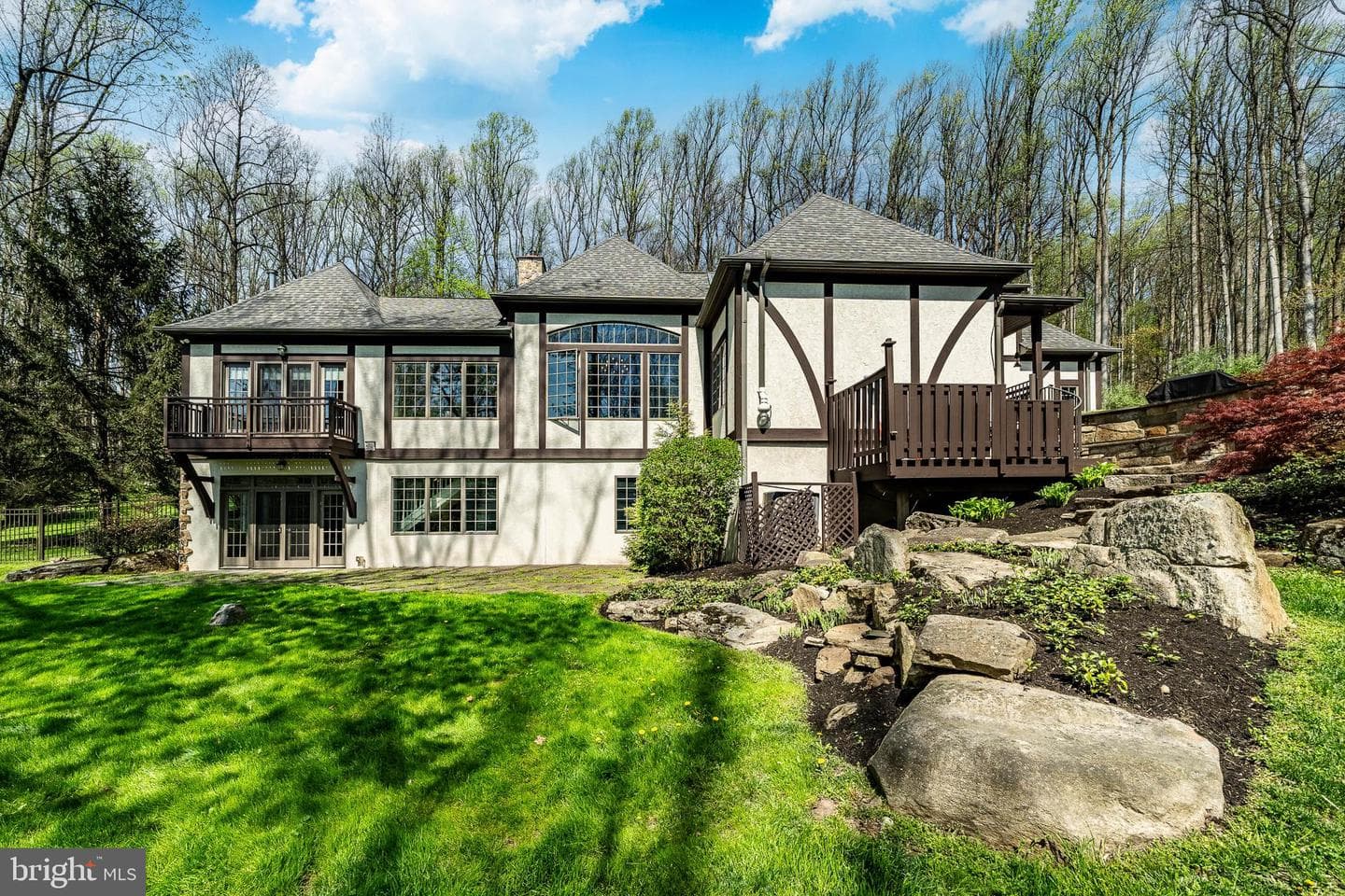 835 County Park Road photo 4