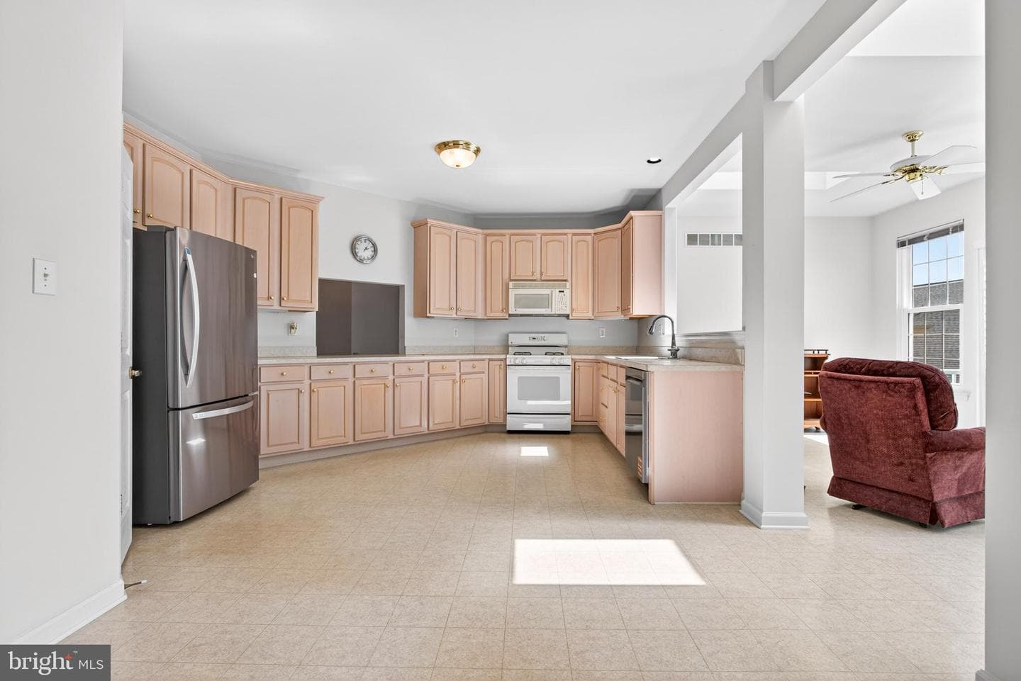 1504 Iron Horse Court photo 12
