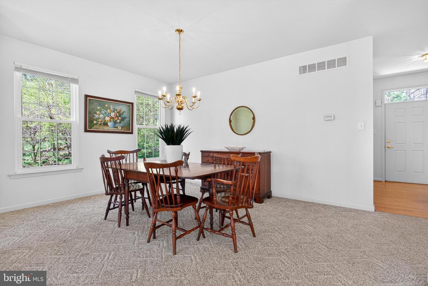 1504 Iron Horse Court photo 7
