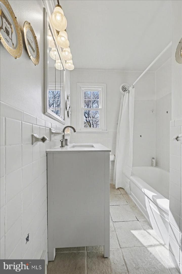 1204 Madison Avenue photo 17