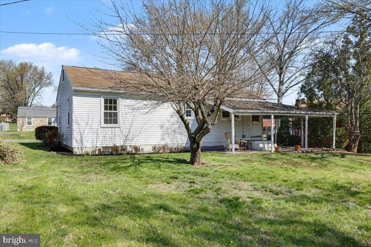 1204 Madison Avenue photo 29