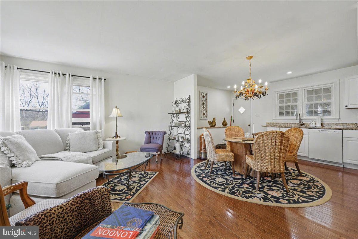 1204 Madison Avenue photo 6