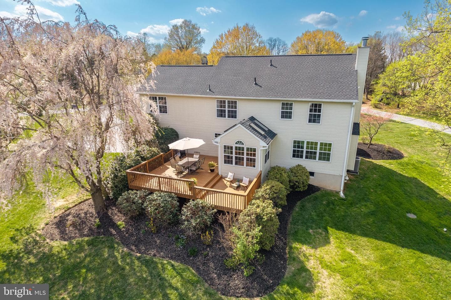108 Wooded Acres Lane photo 2