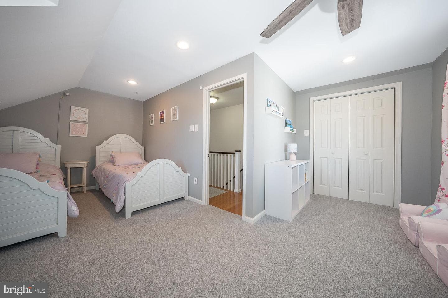 30 Midland Avenue photo 19