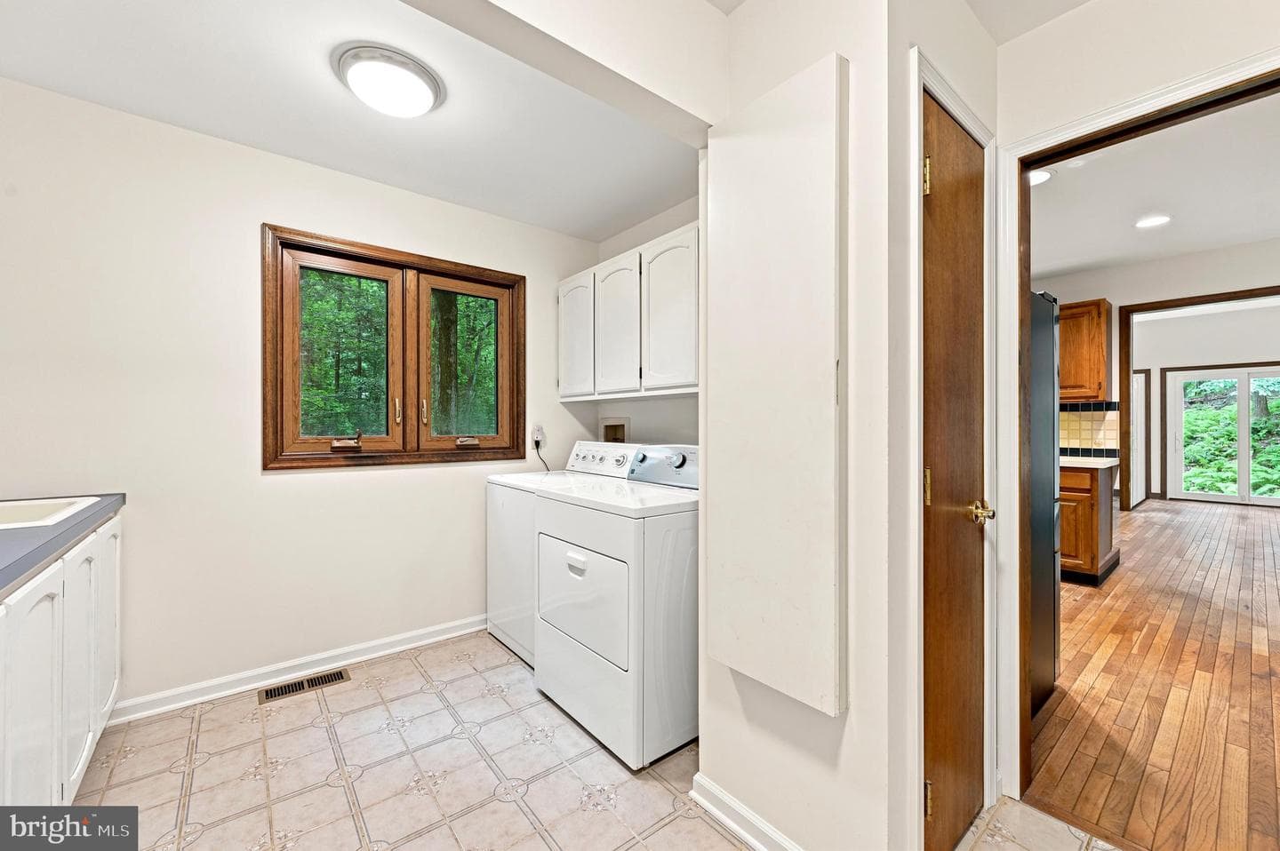 1672 Suzanne Drive photo 19
