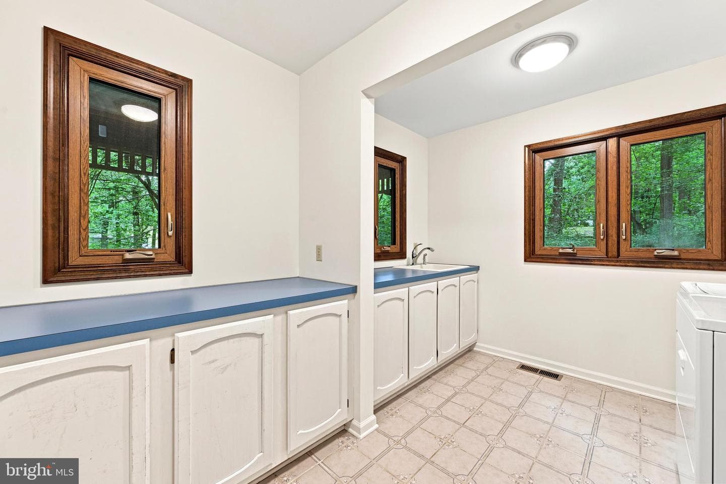 1672 Suzanne Drive photo 20