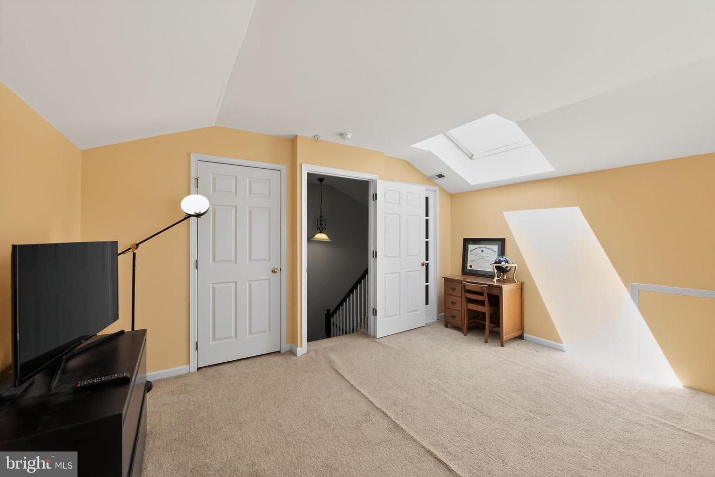 157 Fringetree Drive photo 32