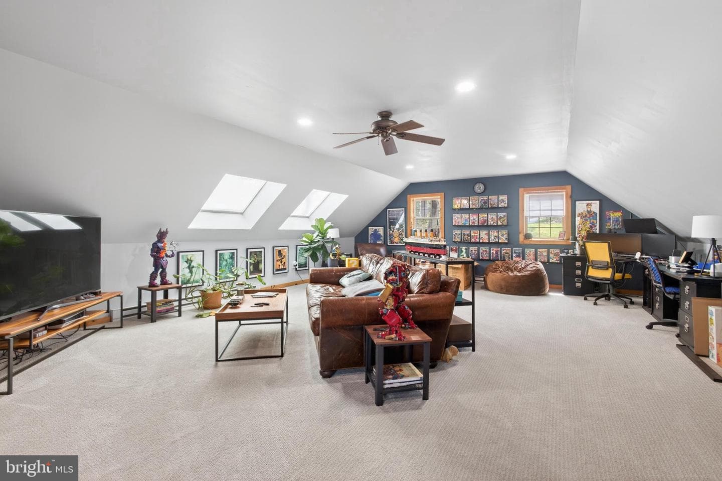 21 Pine Drive photo 34