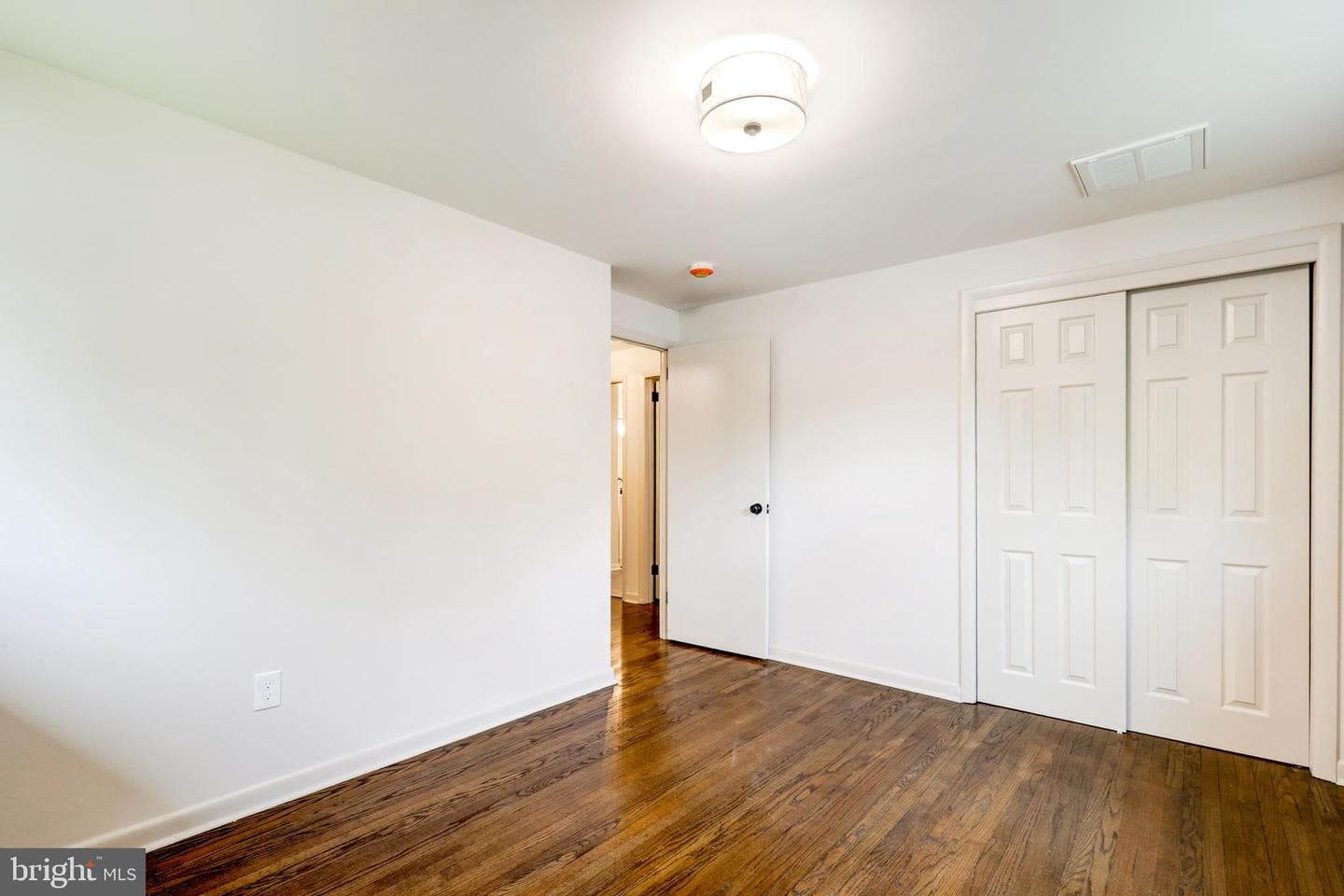 1287 Belmont Avenue photo 29