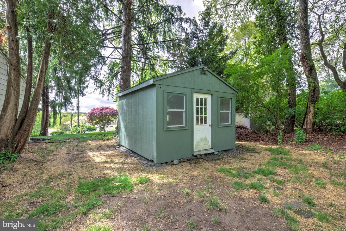 1287 Belmont Avenue photo 41