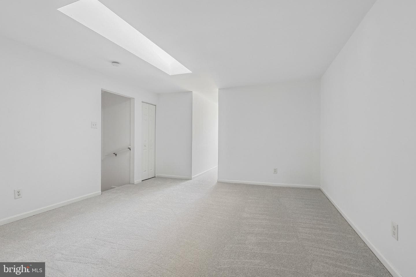 769 Bradford Terrace photo 31