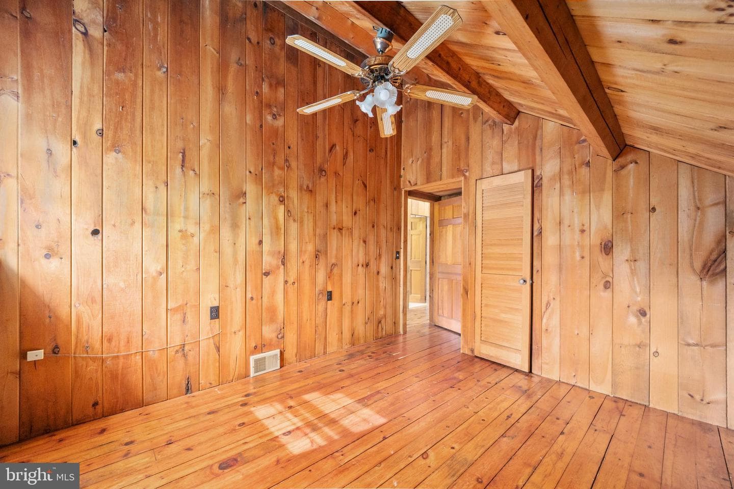 912 Heather Lane photo 30