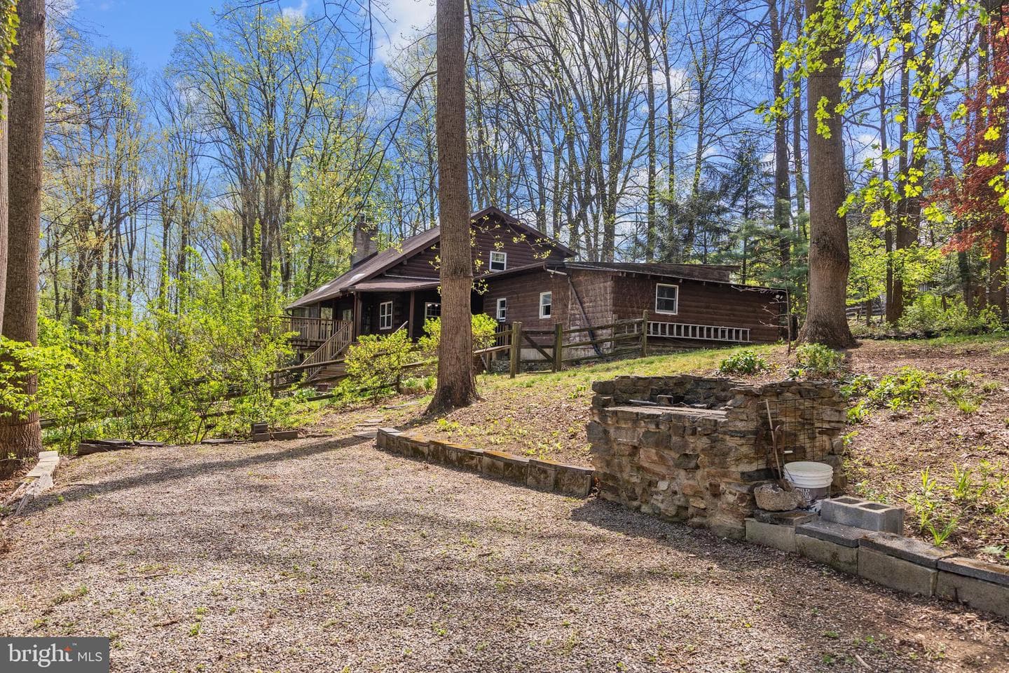 912 Heather Lane photo 33