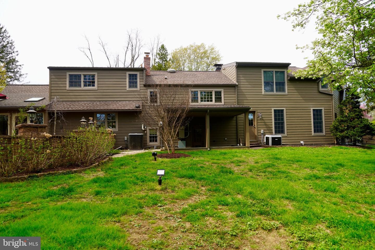 1324 College Hill Drive photo 78