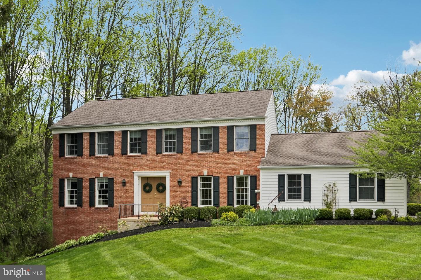 219 Wiltshire Drive photo 3