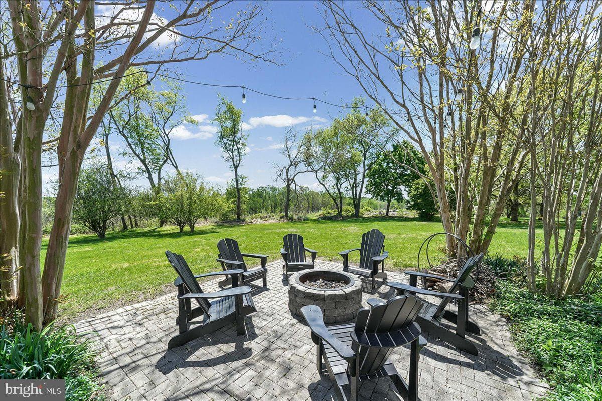 314 Belmont Court photo 47