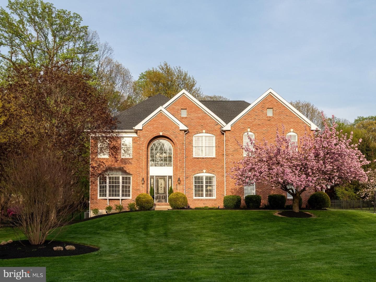 585 Brighton Way