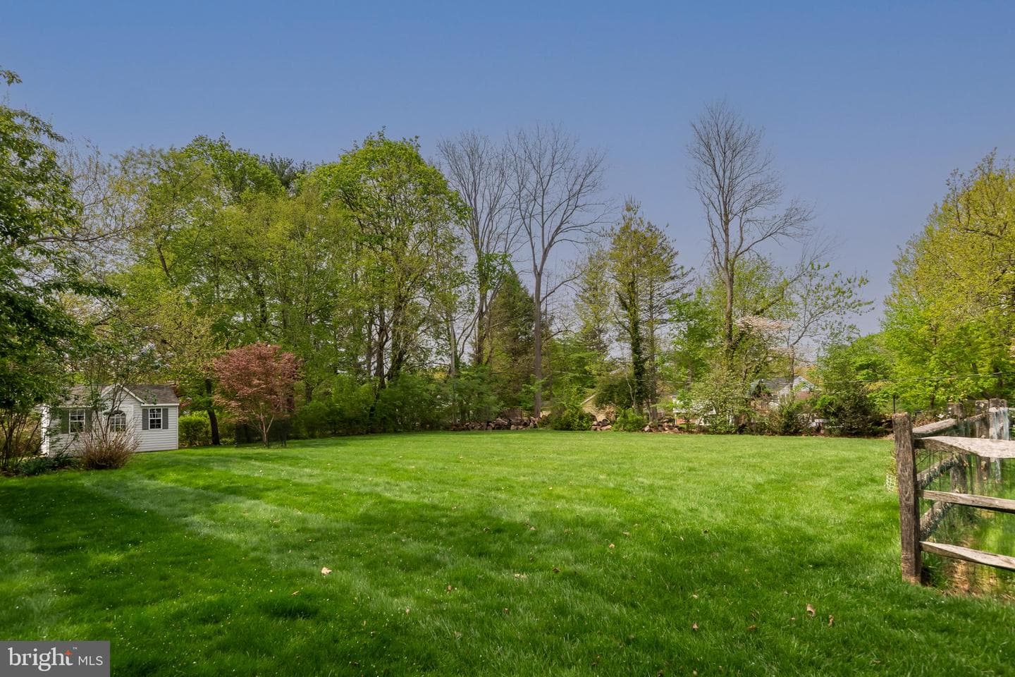 1247 Thomas Road photo 31