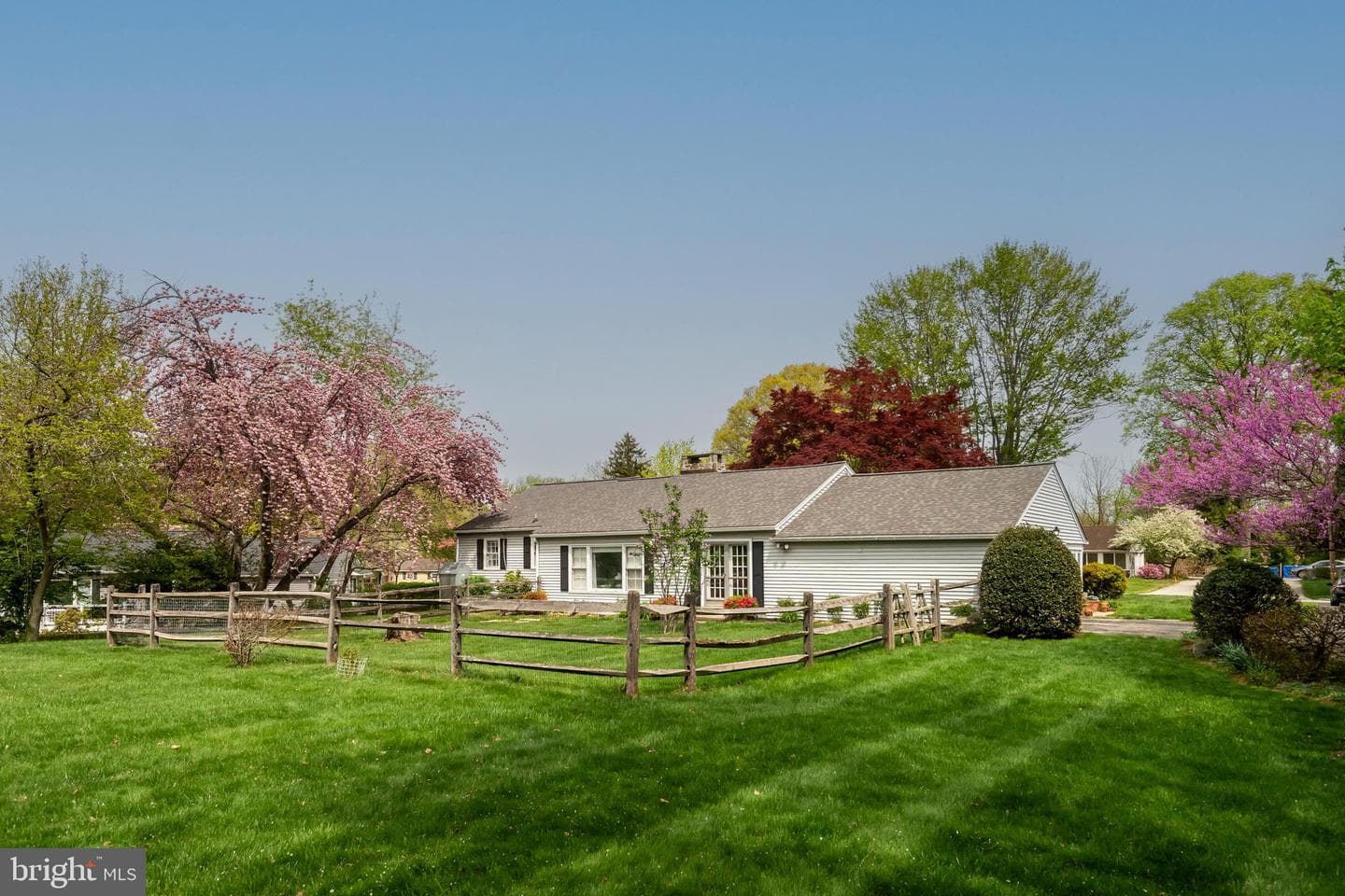1247 Thomas Road photo 34