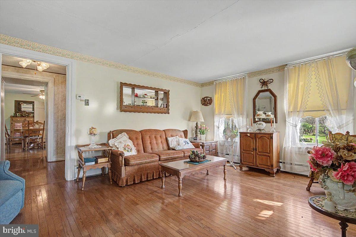 547 Church Hill Road photo 19
