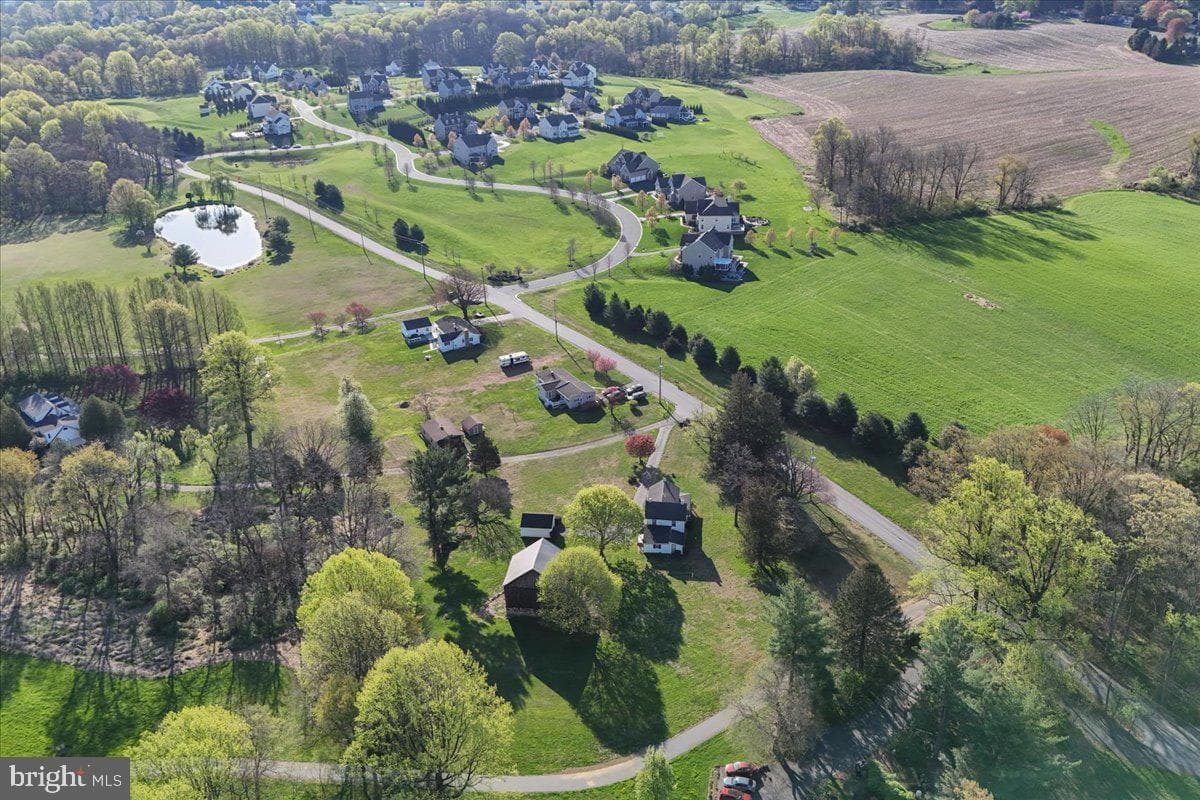 547 Church Hill Road photo 35