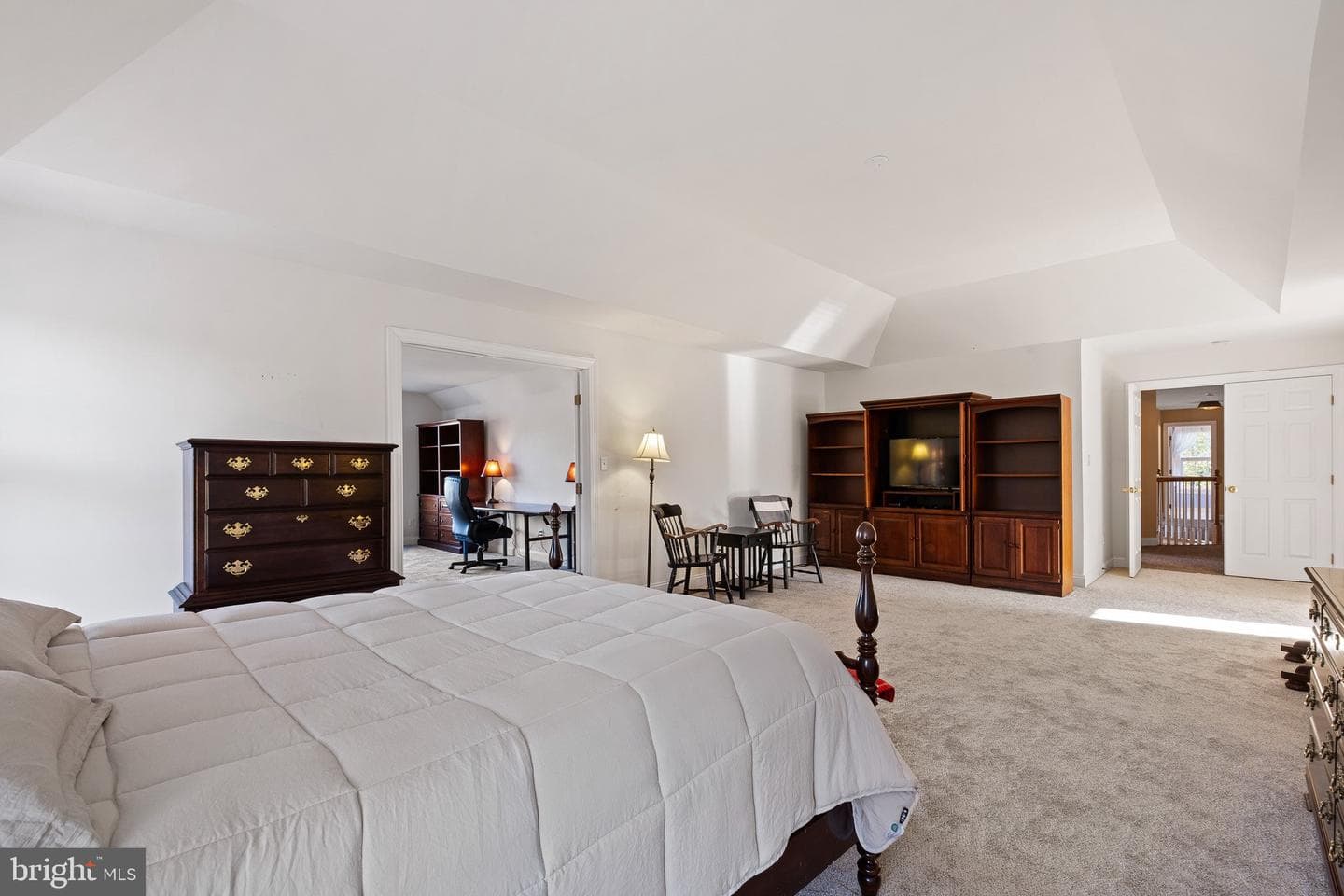 116 Waterfall Lane photo 30