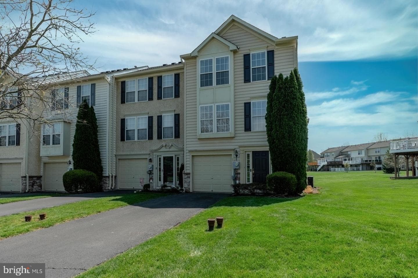 17 Dare Lane