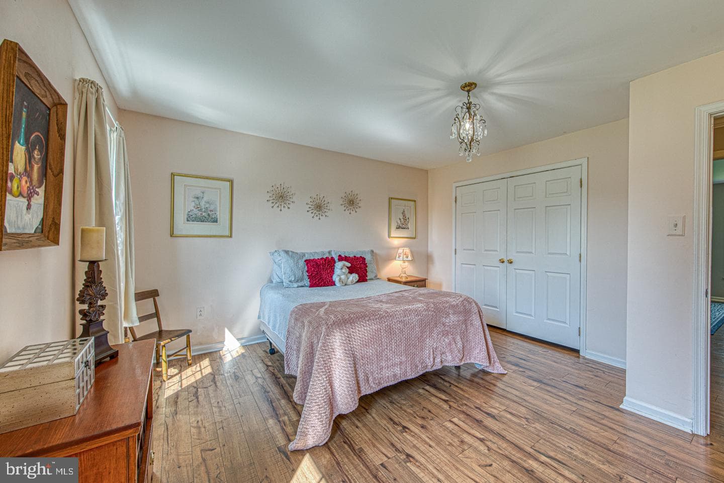 442 Chambers Lane photo 34