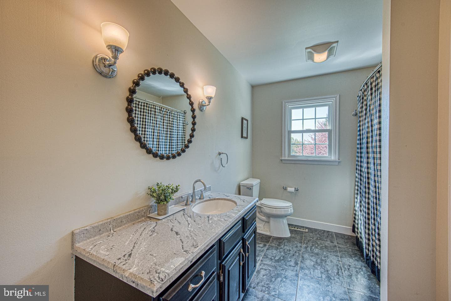 442 Chambers Lane photo 35